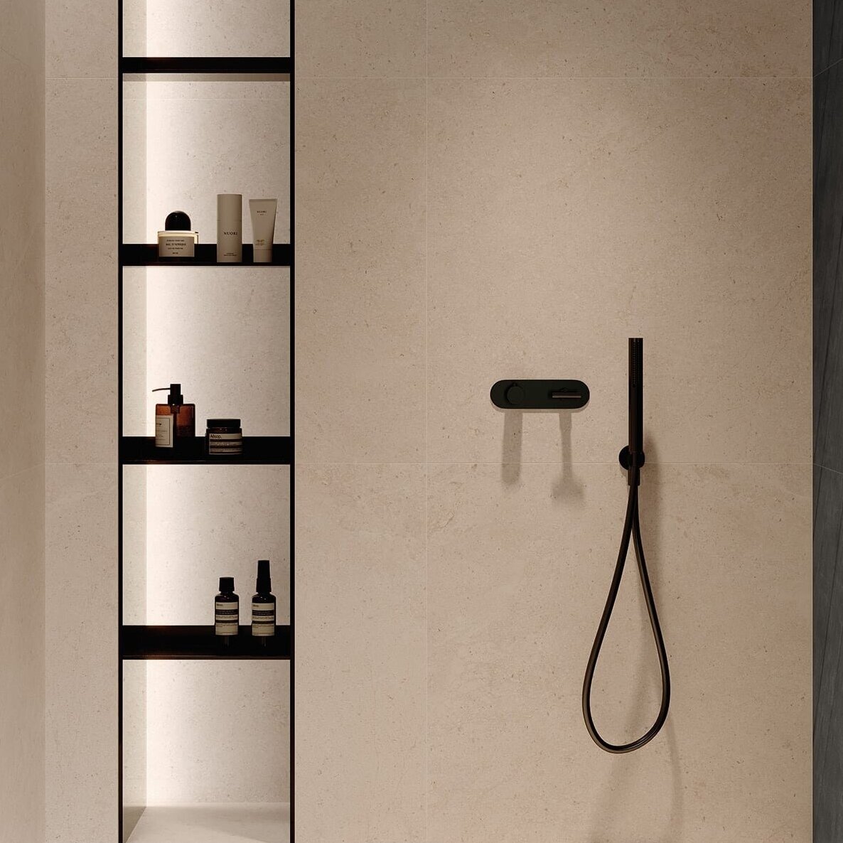 77,76 m2 - Plytelės Iris Ceramica Victorian Stone Moon Cream 120x120 77,76 m2 - Plytelės Iris Ceramica Victorian Stone Moon Cream 120x120