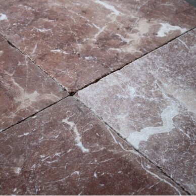 6,48 m2 - Natūralus akmuo Brown marble 30x30 3