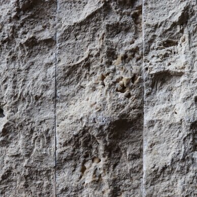 Natūralus skeltas akmuo Travertino Chiaro 10x30 3