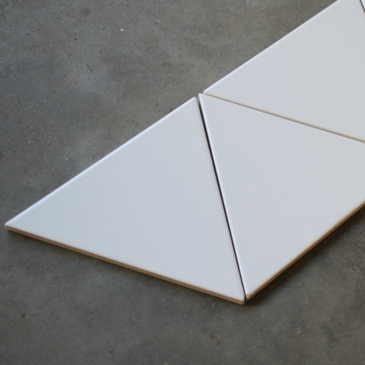 48,21 m2 - Plytelės Petracer's Triangolo Bianco 17x17 1