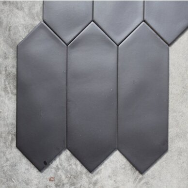 12,00 m2 - Plytelės Kite Black 10x30 12,00 m2 - Plytelės Kite Black 10x30